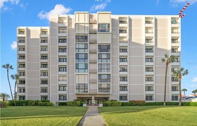 Building Photo - 851 Bayway Blvd Rental