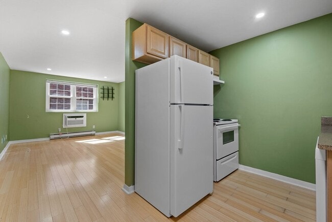 Photo - 116 Sycamore St Unit 22