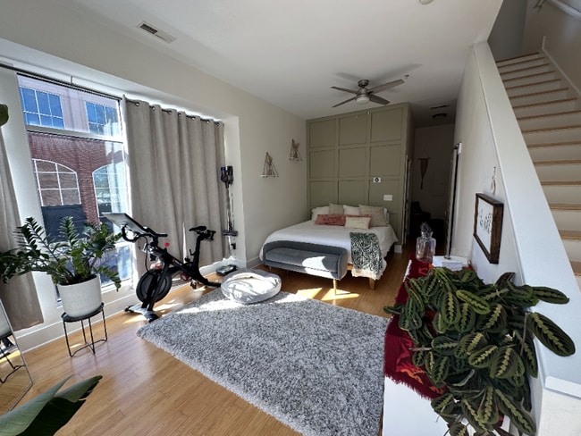 Building Photo - 2133 Southend Dr Unit 301 Rental