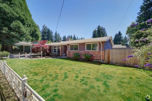 Building Photo - 3Bd/1.75Ba Edmonds House