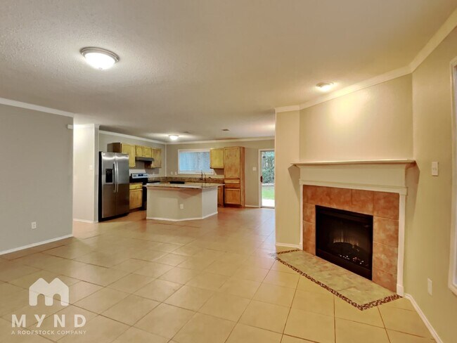 Photo - 4908 Thorn Hollow Dr