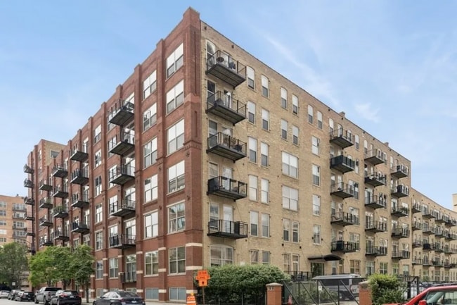 Photo - 420 S Clinton St Unit 614A