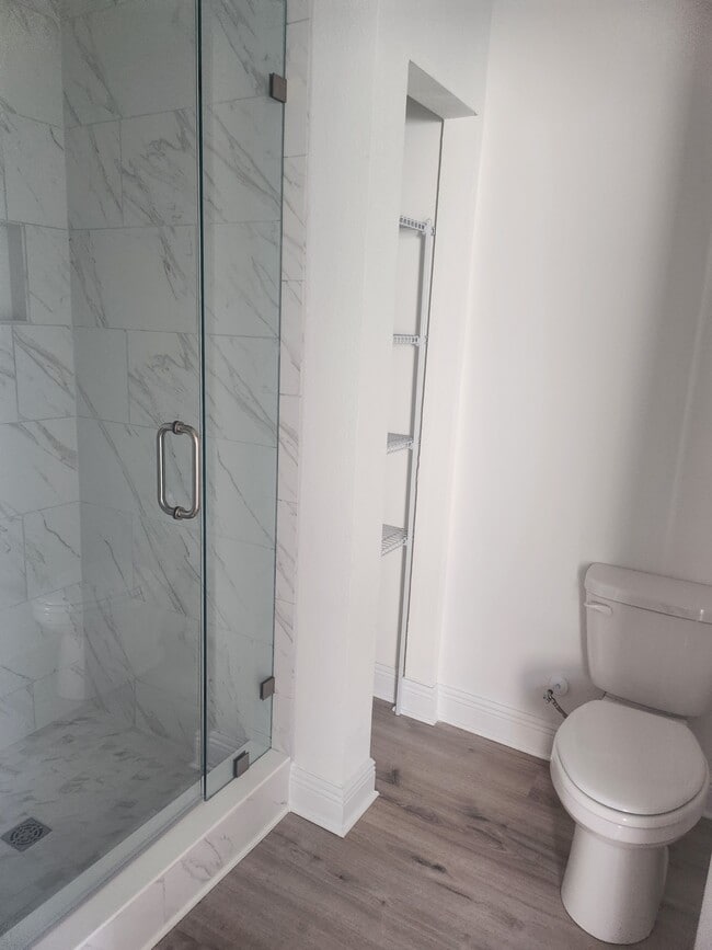 Photo - 12 Redbird Lp