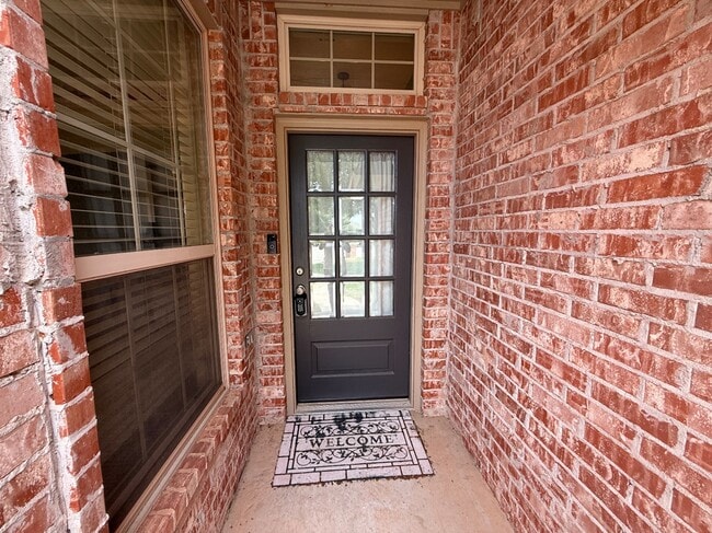 Photo - 19132 Cottonwood Ct