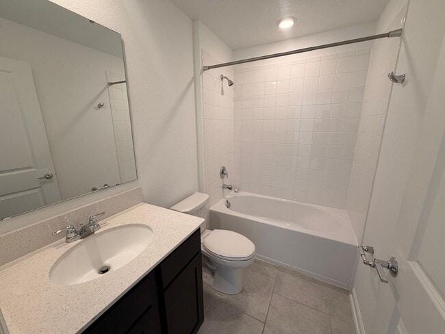 Photo - Single Family House Minutes to Davenport Posner Park Shopping Mall