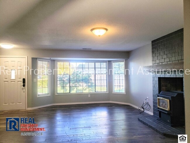 Photo - 1400 NE 14th Ave