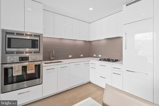 Photo - 1111 24th St NW Unit 78