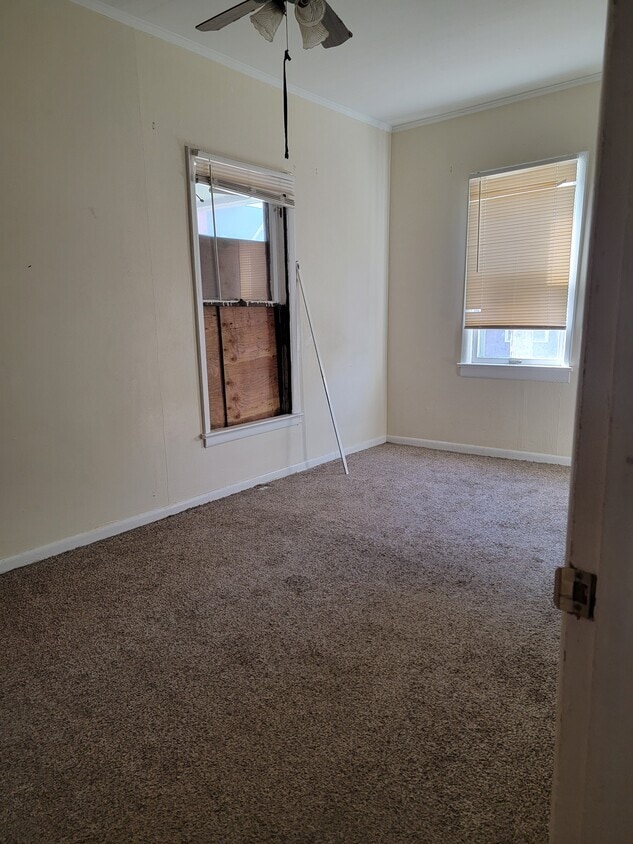 Photo - 2065 Random Rd Unidad 2nd Floor