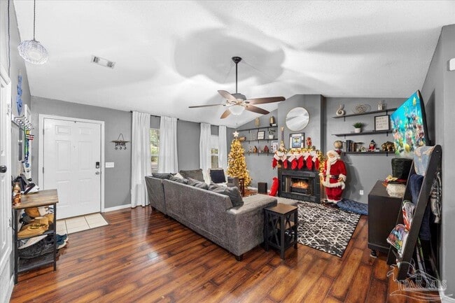 Photo - 2625 Tupelo Ave