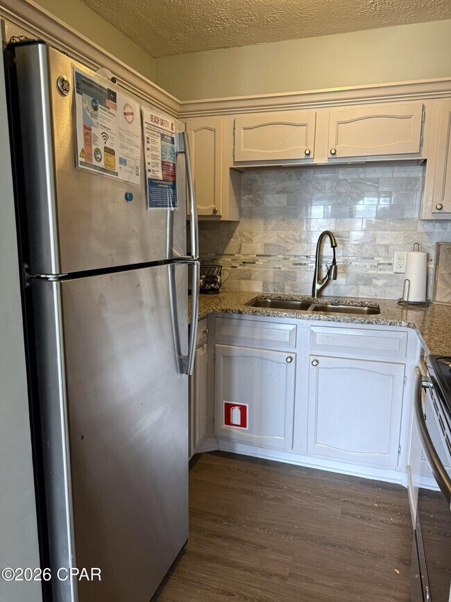 Photo - 301 Lullwater Dr Unit 295