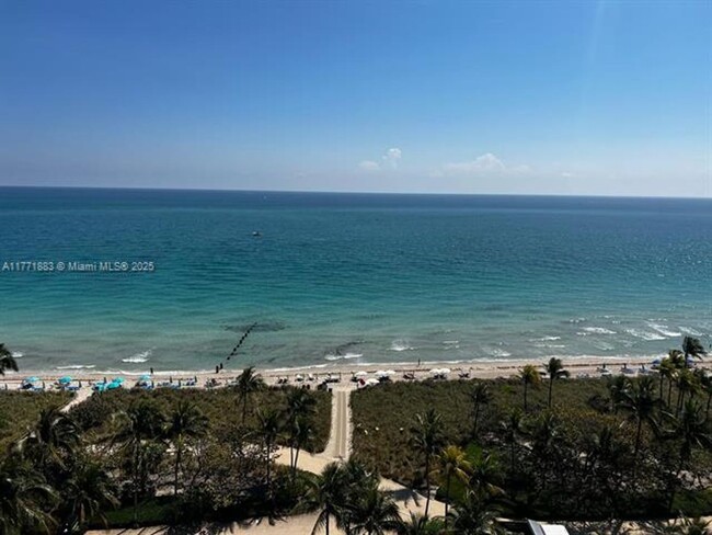 Building Photo - 10175 Collins Ave Unit 10175 Collins Ave appt 1101 Rental