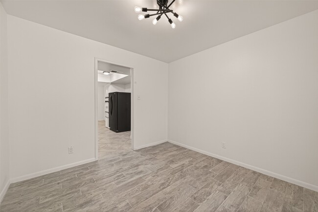 Photo - 5523 Kuldell Dr