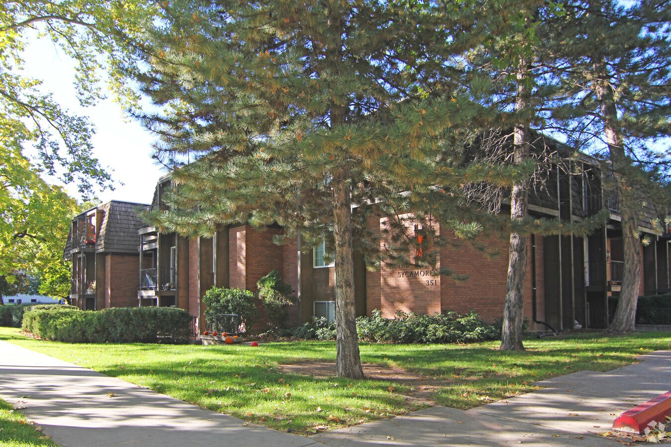 Photo - Sycamore Apartments