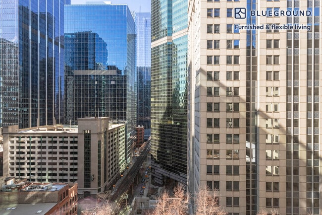 Photo - 210 N Wells St Unit FL17-ID258