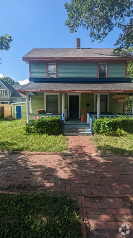 Building Photo - 946 1/2 Rhode Island St Rental