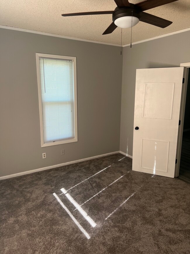 Photo - 4656 DuPont Ave N Unit 1