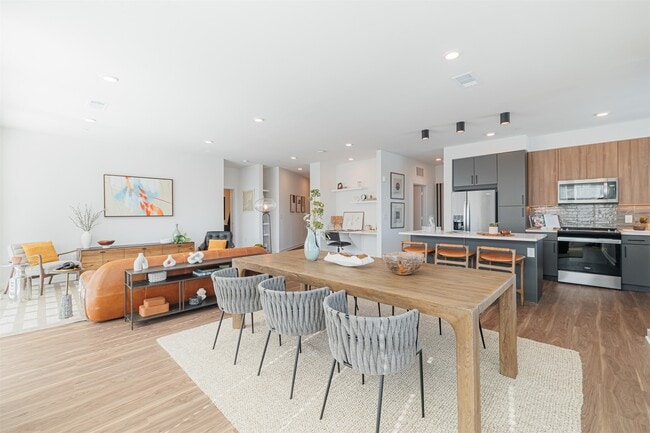 Photo - 10505 Deerwood Rd Unit 446