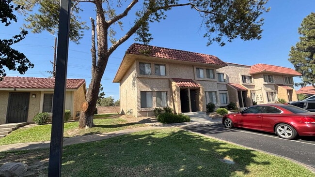 2-Story, 2-Bedroom Condo For Rent in Indo ... - 2-Story, 2-Bedroom Condo For Rent in Indo
... Unidad #61 Abbot