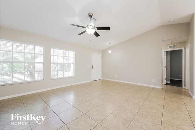 Photo - 4436 Midland St