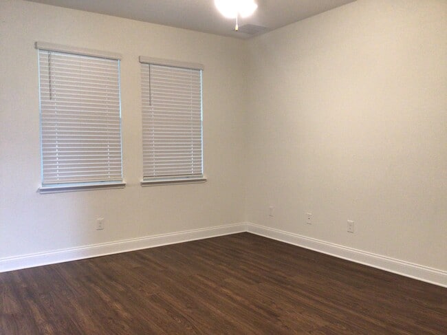 Photo - 1415 Celery Palm Cove