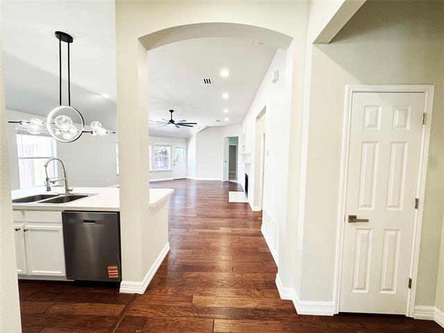 Photo - 369 Bayberry Dr