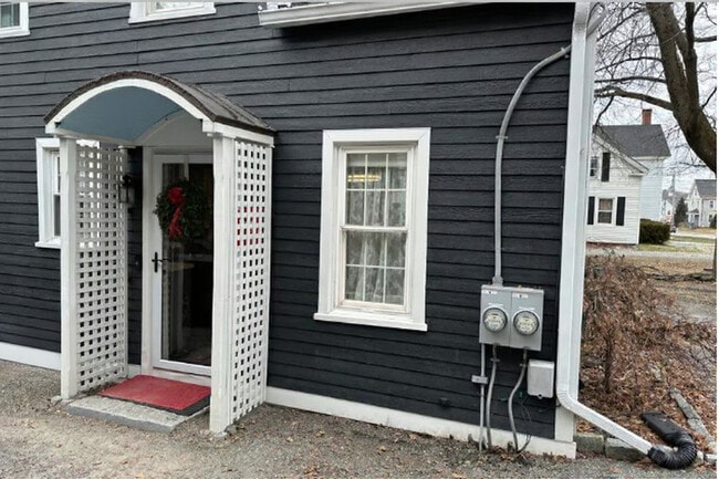 Building Photo - 167 Wilson St Unit 167 Wilson St  Brewer ME