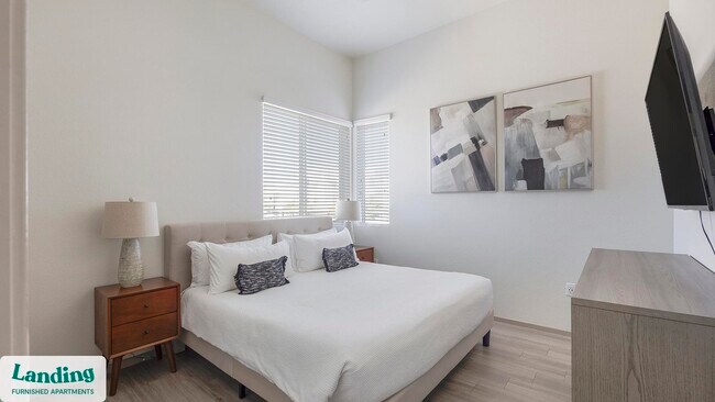 Photo - 7700 W Aspera Blvd Unidad 2019