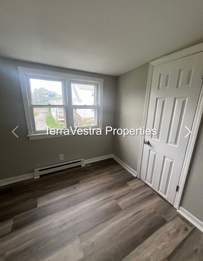 Photo - 376 S Hook Rd Unit C