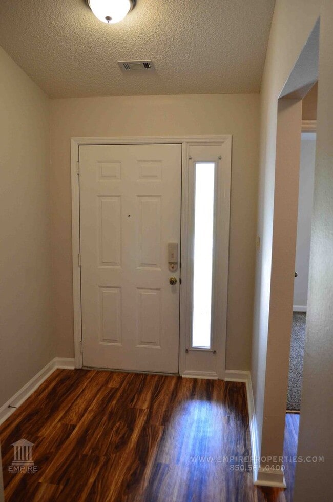 Photo - Beautiful townhome nestled in Killearn Acres