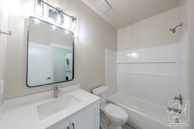 Photo - 67 S Main St Unit #301 - Juliette