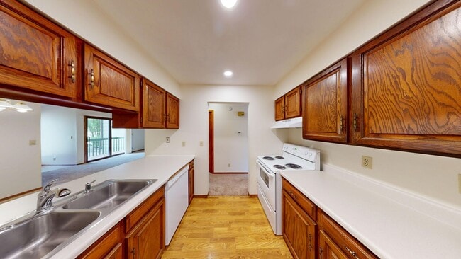 Doral Apartments
