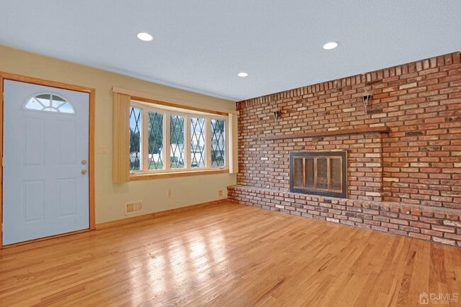 Photo - 41 Terry Ave Casa