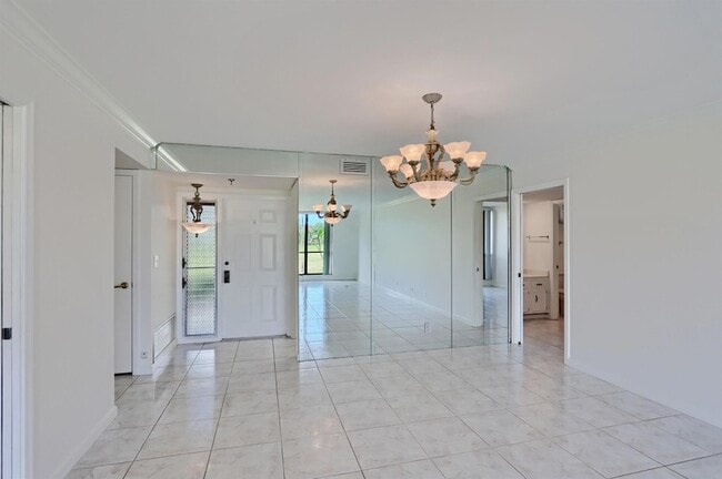 Photo - 5390 Woodland Lakes Dr Unit 1020