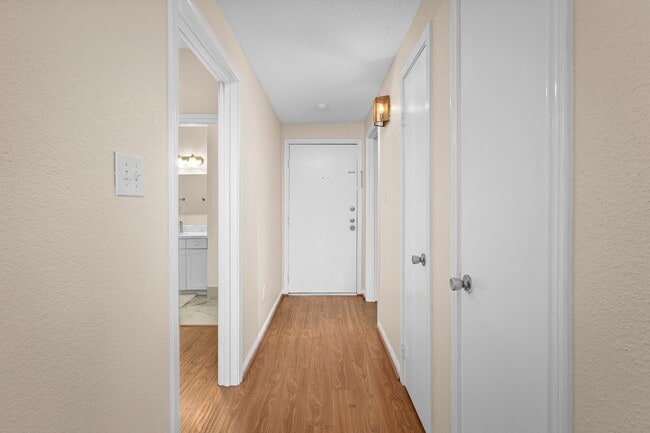 Photo - 2475 Underwood St Unit 174