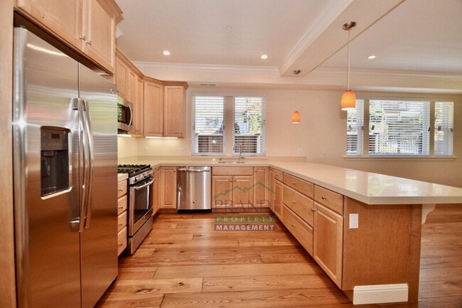 Photo - 1148 Mission Ave