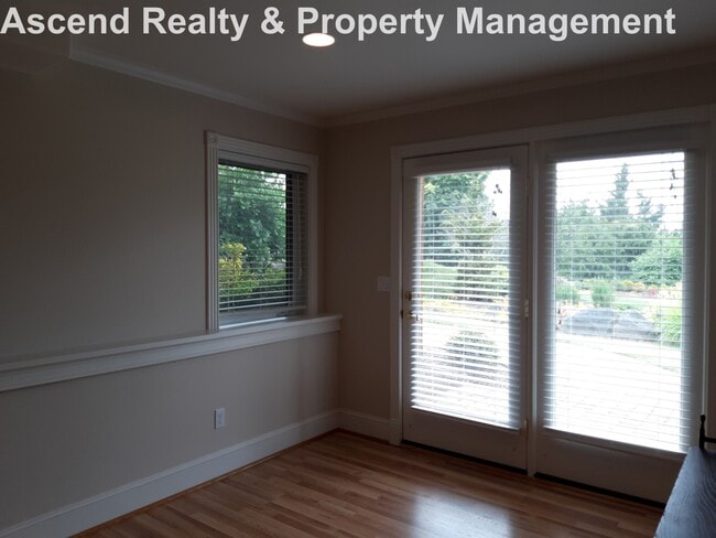 Photo - Unique Opportunity to Lease 2 Bed Lower Un...