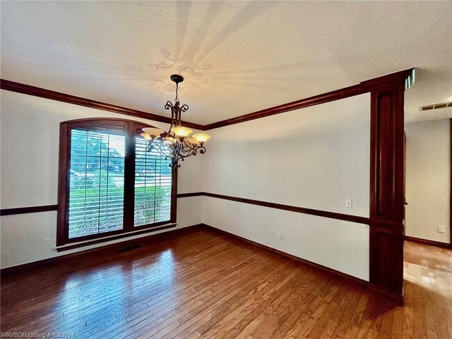 Photo - 1808 Oak Forest Dr