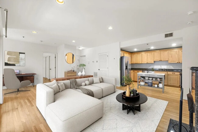 Photo - 77 Jefferson St Unit 5