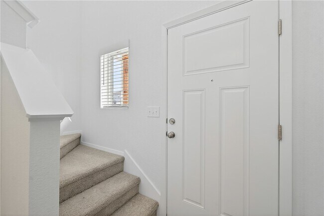 Photo - 6800 SW Dignity Ave