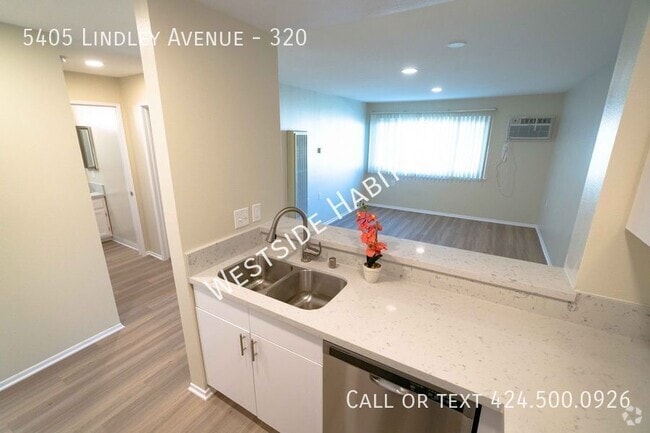 Building Photo - 5405 Lindley Ave Unit 320 Rental