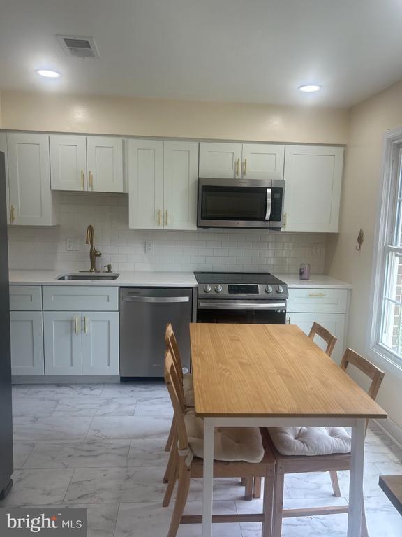 Photo - 5664 Cabells Mill Ct
