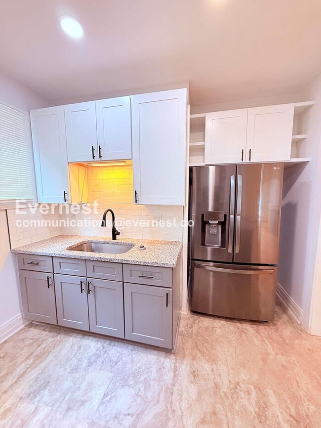Photo - 3824 Tyler St