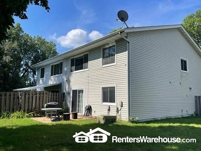 Photo - 9201 29th Ave N