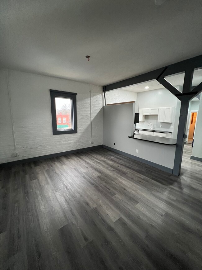 Photo - 330 E Garfield Rd Unit Loft