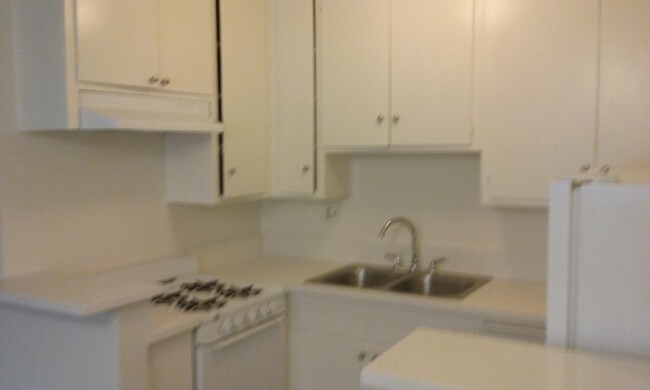 Photo - 1534 Euclid St