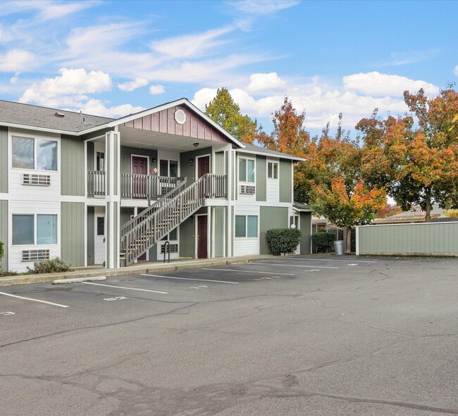 Photo - Brentwood Village