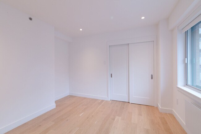 Photo - 3455 Rue Aylmer Unit 807