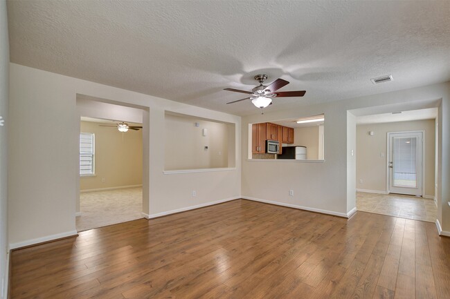 Photo - 3131 Beacon Grove St