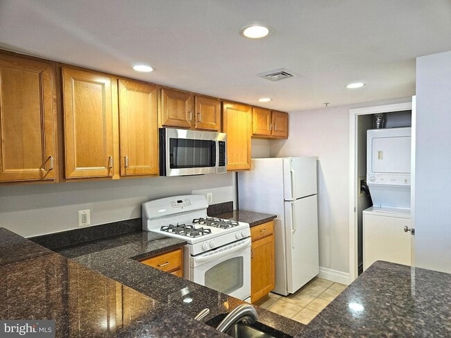 Photo - 414 Water St