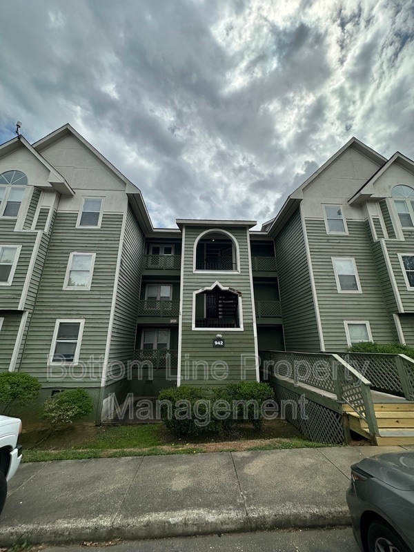 Photo - 942 Stewarts Creek Dr Unit #8